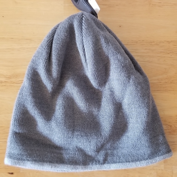 Michael Kors Women's Hat - Picture 2 of 6